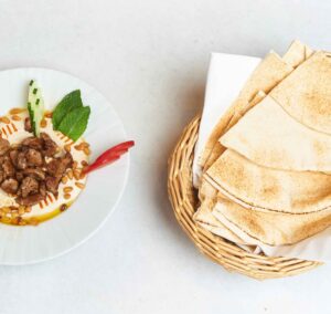 Hommus Bil-Lahmeh